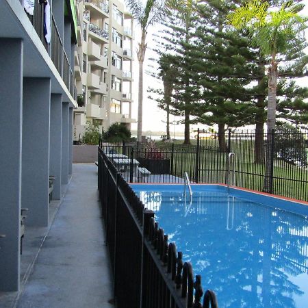 Le George Motel Порт Макари Екстериор снимка