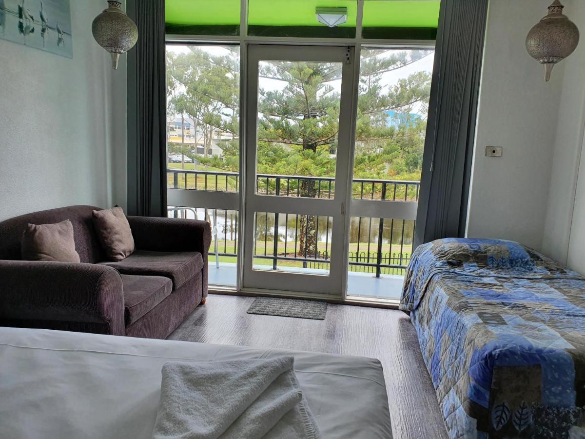 Le George Motel Порт Макари Екстериор снимка